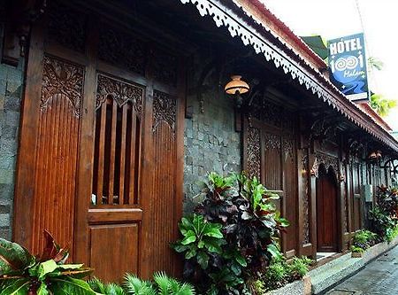 Hotel 1001 Malam Yogyakarta Exterior foto