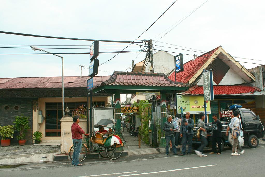 Hotel 1001 Malam Yogyakarta Exterior foto