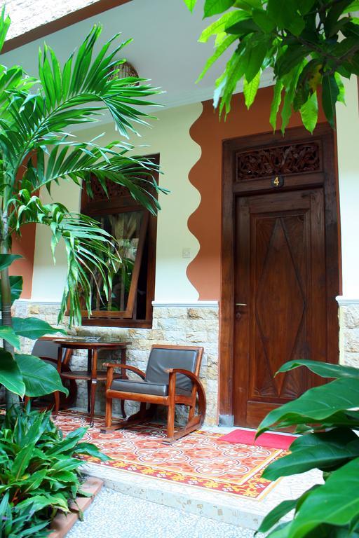Hotel 1001 Malam Yogyakarta Exterior foto