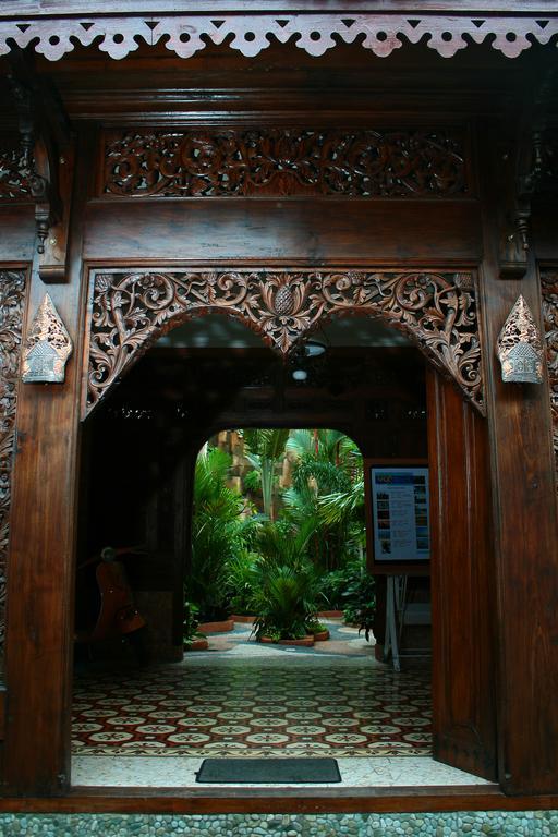 Hotel 1001 Malam Yogyakarta Exterior foto